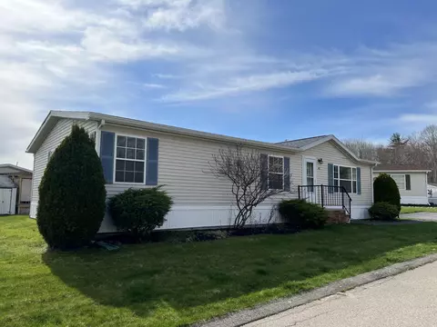 43 Brookside Cir, Ogunquit, ME 03907 photo 1