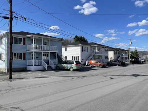 165 13th Ave, Madawaska, ME 04756