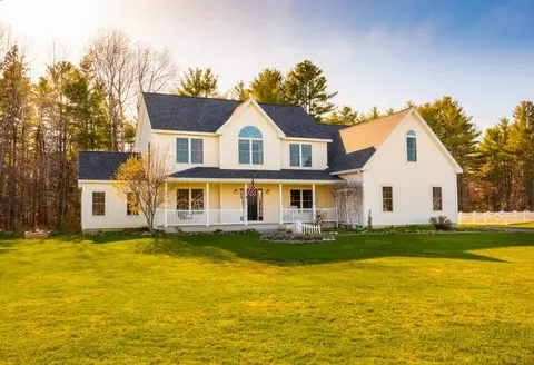 30 Constitution Ave, Hampden, ME 04444 photo 1