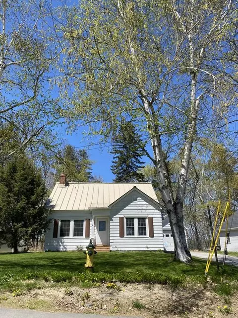 16 Allen Rd, Brewer, ME 04412 photo 1