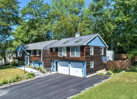45 Cushnoc Dr, Augusta, ME 04330 photo 1
