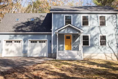 39 Middle Bay Rd, Brunswick, ME 04011