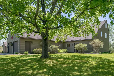 2 Farview Cir, Saco, ME 04072 photo 1