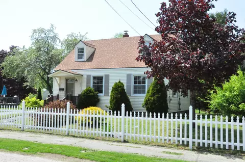 11 Madison Ave, Brewer, ME 04412 photo 1