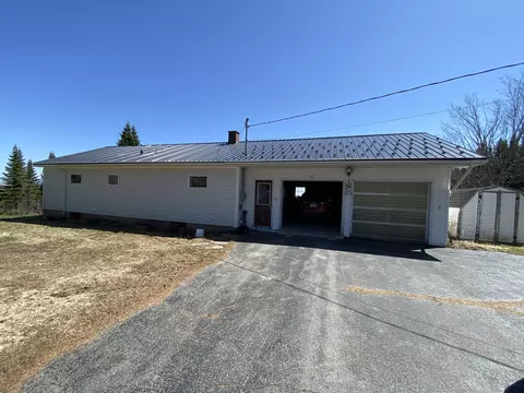 147 Blackstone Rd, Perham, ME 04766 photo 1