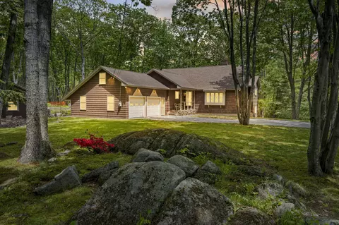 8 Inner Cir, Biddeford, ME 04005 photo 1