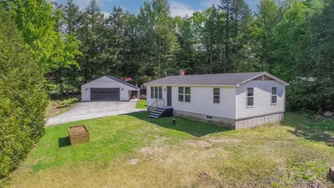 17 Birch St, Chelsea, ME 04330 photo 1