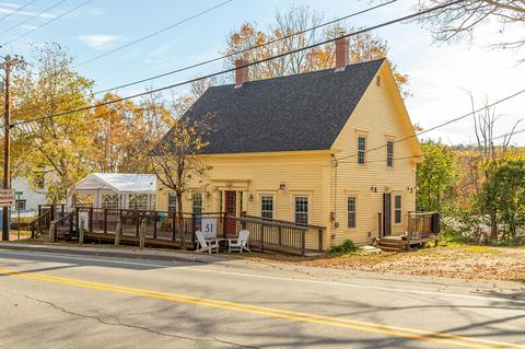 51 W Main St, Liberty, ME 04949