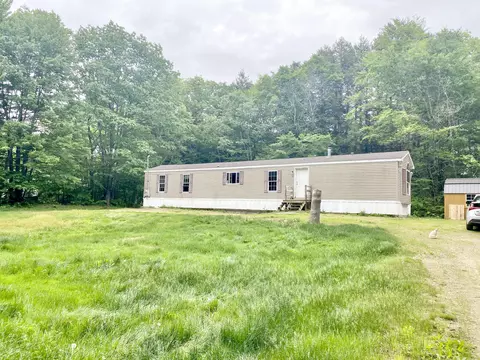 34 Vail Rd, Buxton, ME 04093 photo 1