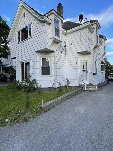 9 Prospect St, Brewer, ME 04412 photo 1