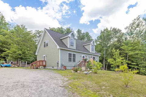 44 Diffin Rd, Oxford, ME 04270 photo 1