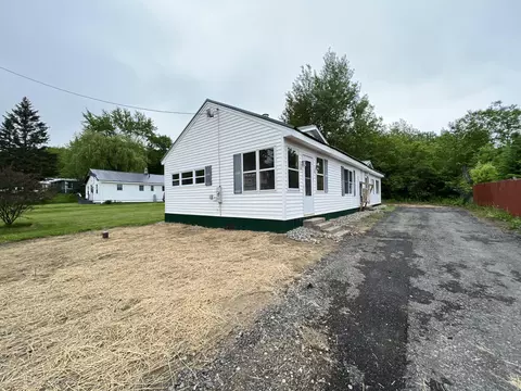 11 Nadeauville Rd, Mattawamkeag, ME 04459