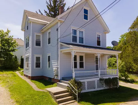 18 Stacey St, Bath, ME 04530 photo 1