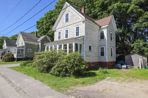 8 Cottage St, Bath, ME 04530 photo 1