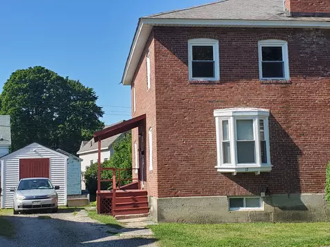 17 Oliver St, Bath, ME 04530 photo 1