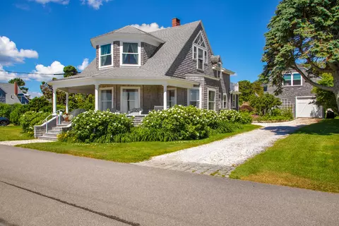 22 Ocean Ave, Biddeford, ME 04005 photo 1