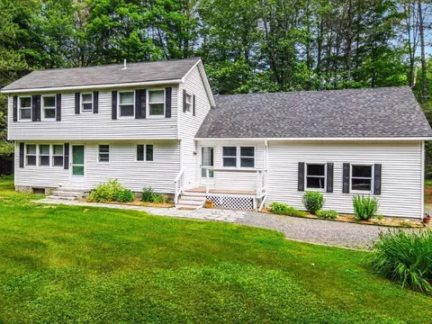 11 Jameson Ln, Wayne, ME 04284 photo 1