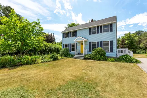 56 Ivanhoe Dr, Topsham, ME 04086 photo 1