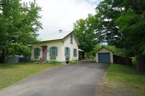 53 Main St, Sangerville, ME 04479 photo 1
