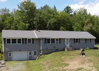 25 Gould St, Milo, ME 04463 photo 1