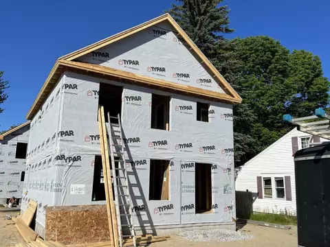 1 Hubert St, Biddeford, ME 04005 photo 1