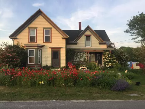 26 East Boston Rd, Vinalhaven, ME 04863 photo 1
