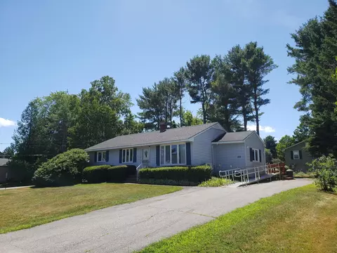 29 Perry Rd, Hampden, ME 04444 photo 1