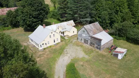 283 N Main St, Solon, ME 04979 photo 1