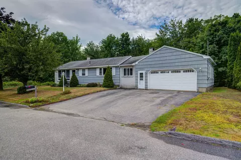 22 Evanthia Dr, Biddeford, ME 04005 photo 1