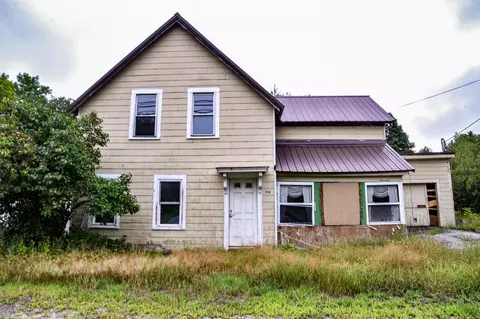 114 Main St, Peru, ME 04290 photo 1