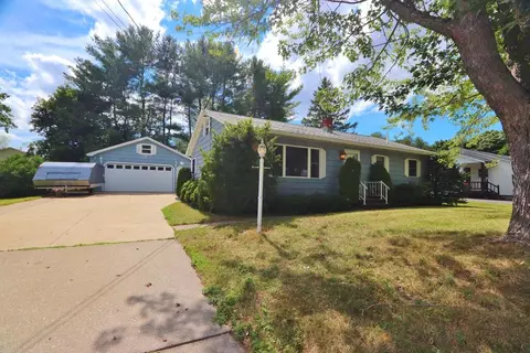 61 Park Ave E, Brewer, ME 04412 photo 1