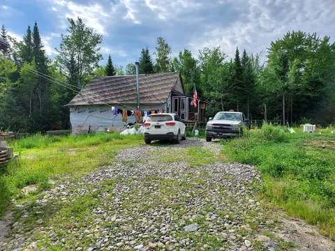 632 River Rd, Milo, ME 04463