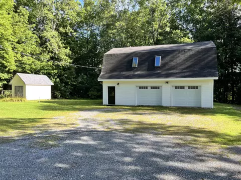 1005 Main Rd, Carmel, ME 04419 photo 1