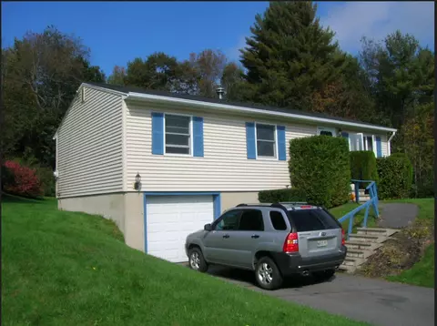 11 Sylvester Ave, Chelsea, ME 04330 photo 1