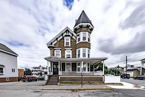 21 Kossuth St, Biddeford, ME 04005 photo 1