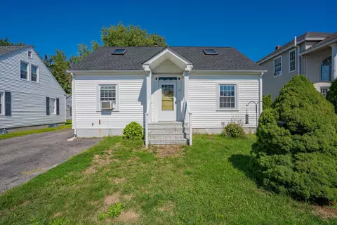 15 Vincent Ave, Biddeford, ME 04005 photo 1