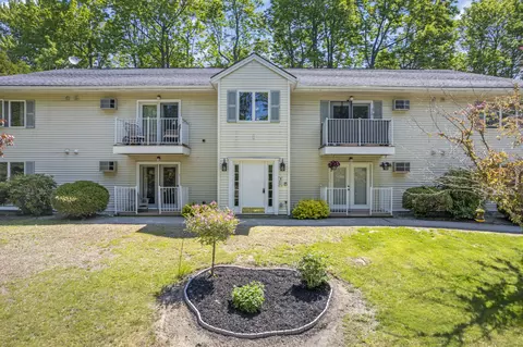 136 Old Winthrop Rd #7, Augusta, ME 04330