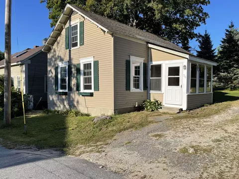 36 School St, Limerick, ME 04048 photo 1