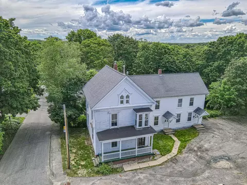 9 Beacon St, Bath, ME 04530 photo 1