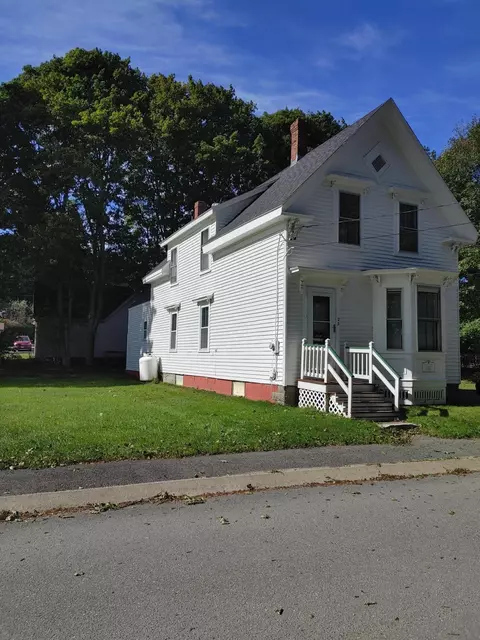 23 Getchell St, Brewer, ME 04412 photo 1