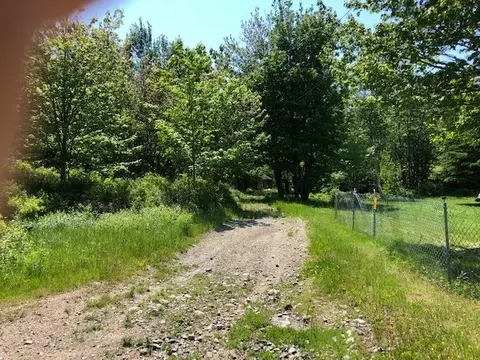 76 Labrador Ln, Addison, ME 04606