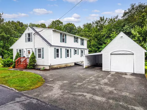 34 Smith St, Augusta, ME 04330 photo 1