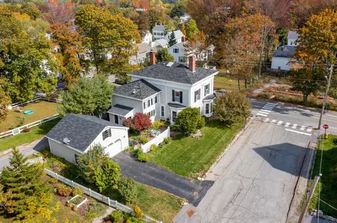 894 High St, Bath, ME 04530 photo 1