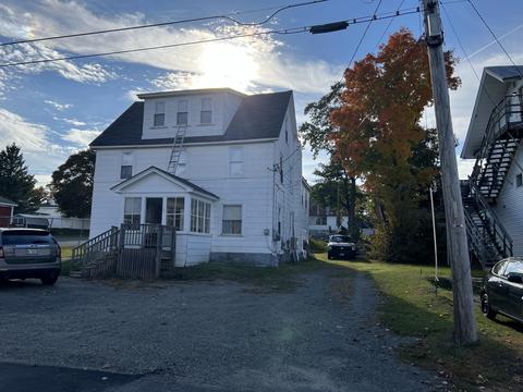 142 Oxford St, Millinocket, ME 04462 photo 1