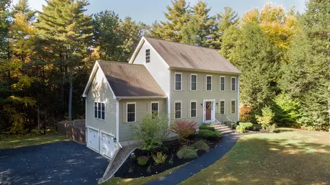 5 Shellie Ln, Berwick, ME 03901 photo 1