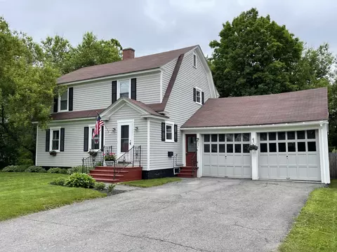 43 Coolidge Ave, Caribou, ME 04736