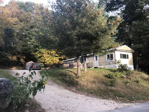 32 Intervale Ave, Mexico, ME 04257 photo 1