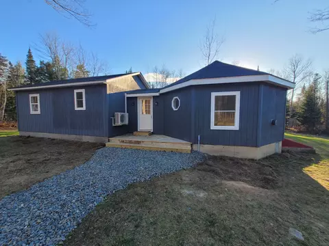 85 Smith Rd, Hudson, ME 04449 photo 1