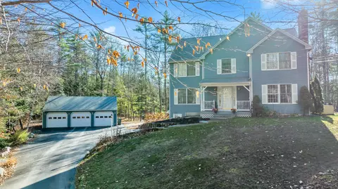 7 Cedar Cir, Limerick, ME 04048 photo 1