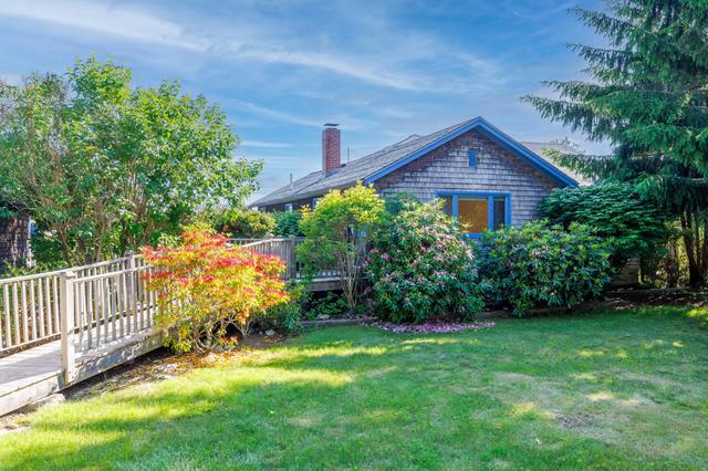 112 Clark Point Rd, Southwest Harbor, ME 04679